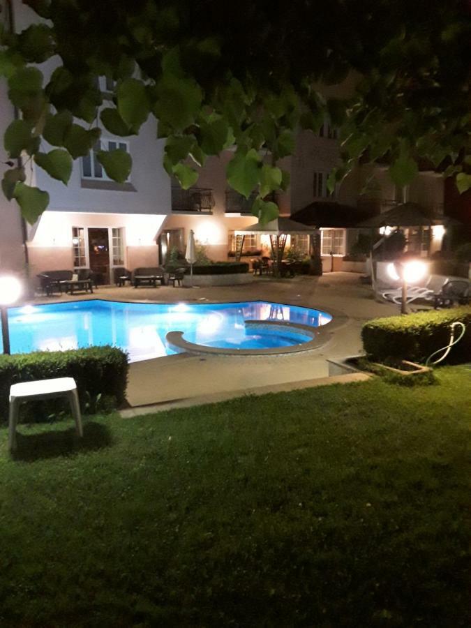 Hotel Bellaria Levico Terme Zewnętrze zdjęcie