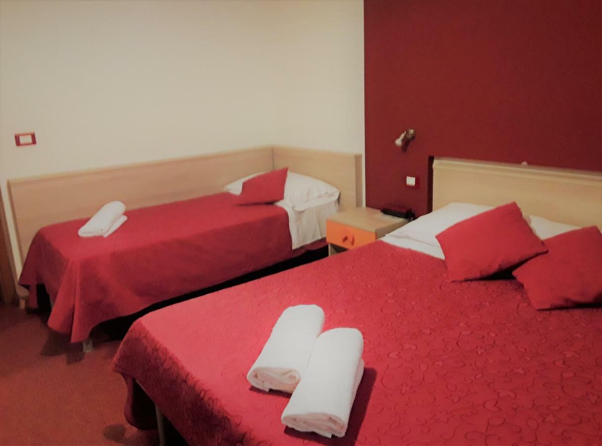 Hotel Bellaria Levico Terme Zewnętrze zdjęcie